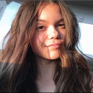 Meet your Posher, Jenna